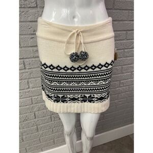 Grane Women Cream & Black Knit Mini Skirt Size M NWT